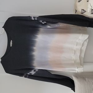 Ombre crew neck